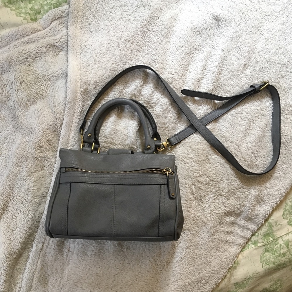 DONATING ON 09/15 Merona crossbody purse